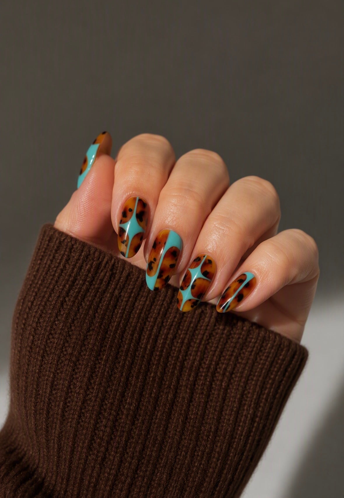 Abstract Tortie